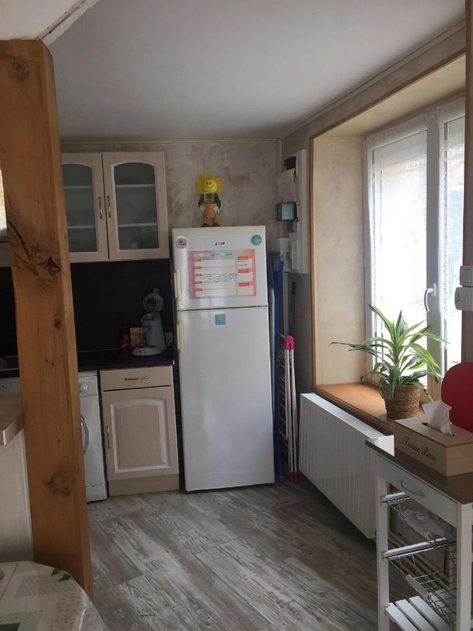 Petite Maison Au Coeur De L Auvergne Jumeaux Exterior photo